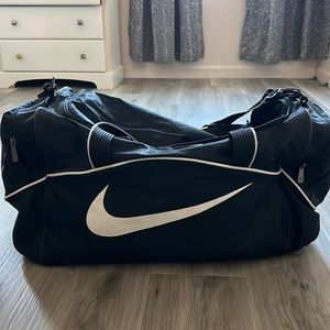 Large Nike Duffle Bag